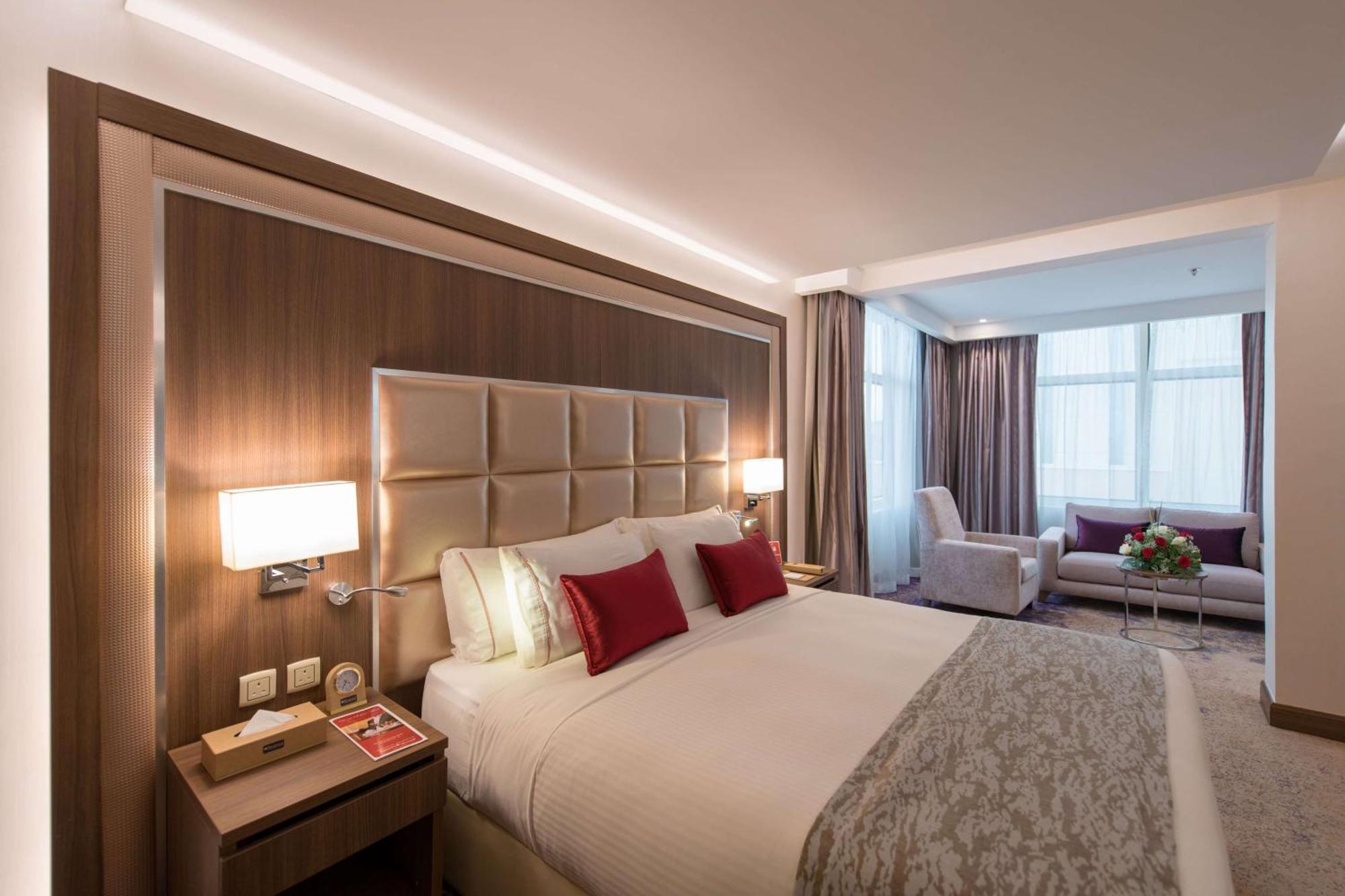 מלון Ramada By Wyndham Continental ג'דה מראה חיצוני תמונה