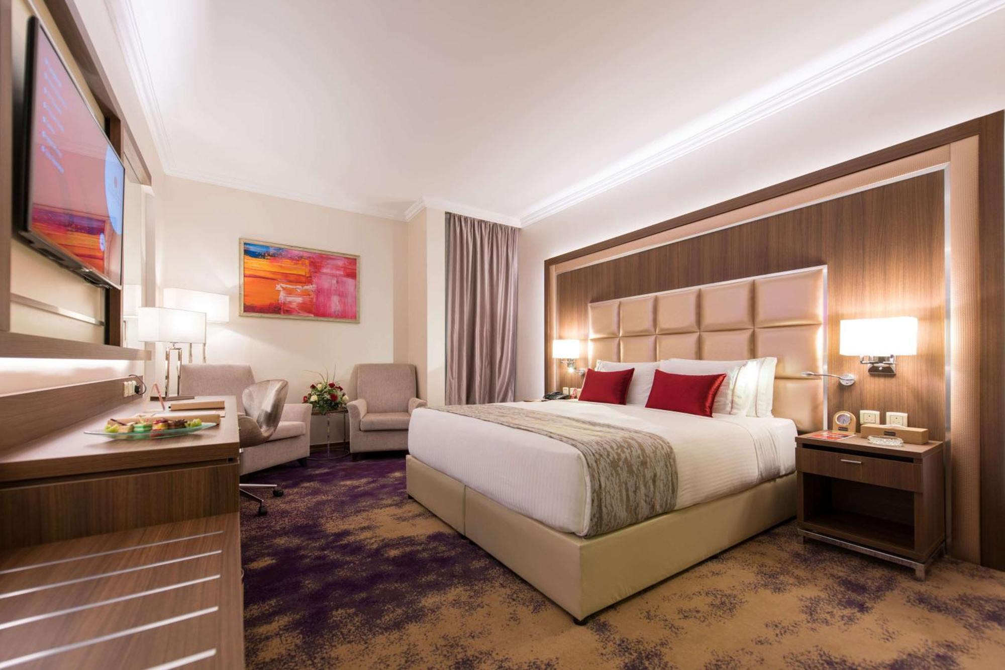 מלון Ramada By Wyndham Continental ג'דה מראה חיצוני תמונה