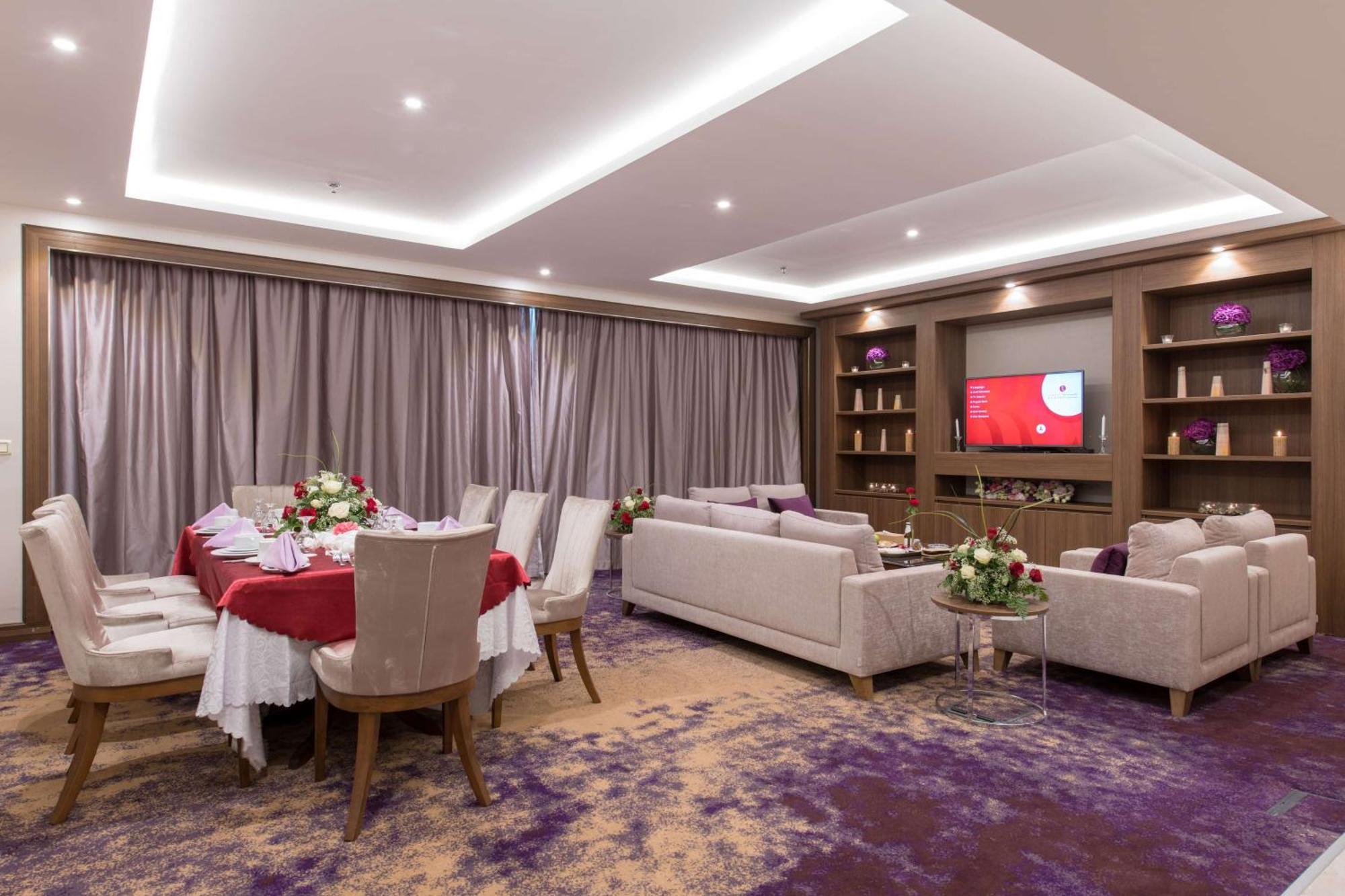 מלון Ramada By Wyndham Continental ג'דה מראה חיצוני תמונה