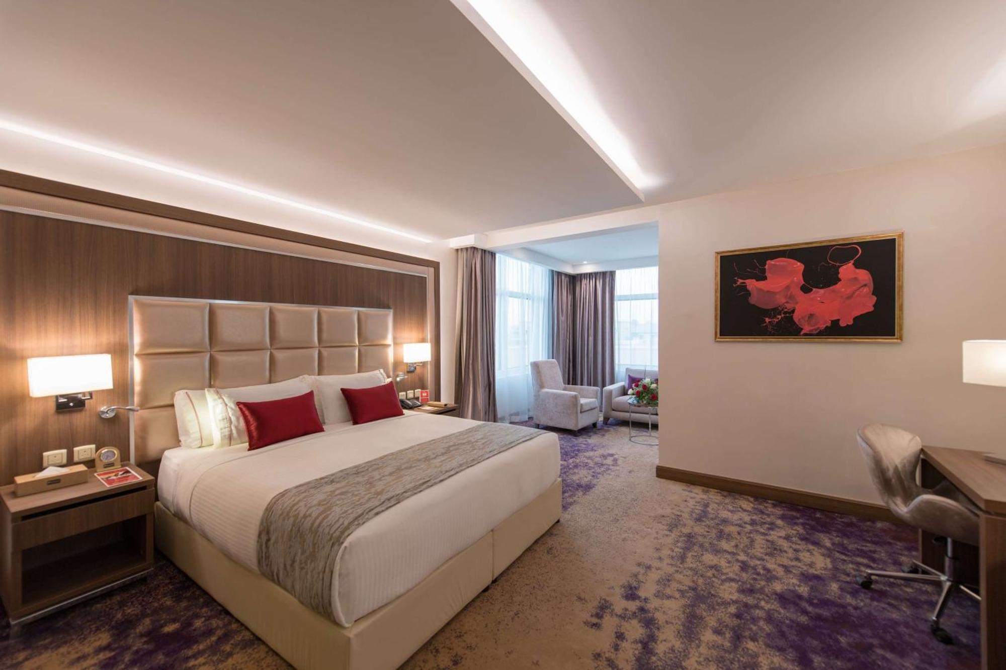מלון Ramada By Wyndham Continental ג'דה מראה חיצוני תמונה